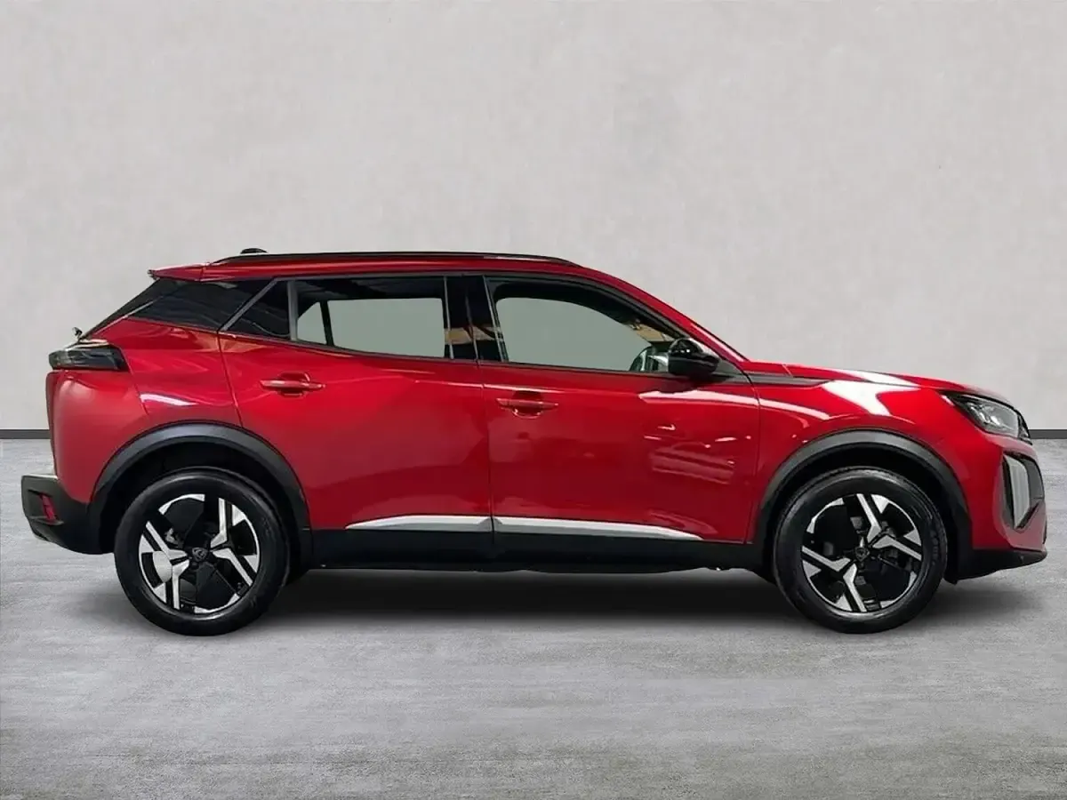 Used Peugeot 2008 Allure 129 HP (94 kW) 2024 Red SUV