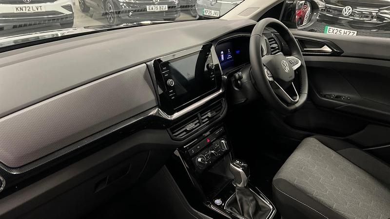 New VW T-Cross Match 115 HP (84 kW) 2025 Deep black pearl SUV