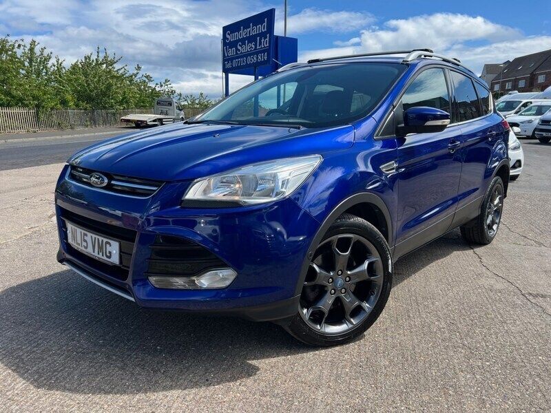 Blue Used 2015 Ford Kuga Titanium SUV | £7,995 (Fair price) - Image 1/4
