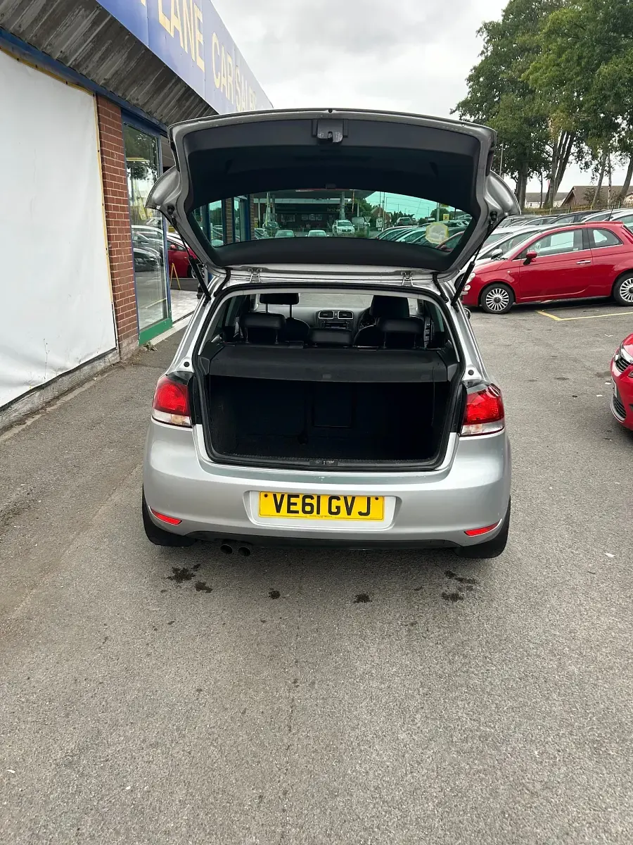 Used VW Golf VI GT 140 HP (102 kW) 2011 Silver Hatchback