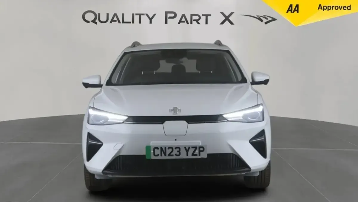 Käytetty MG MG5 EV Trophy 114 kW (156 HP) 2023 Valkoinen Farmari