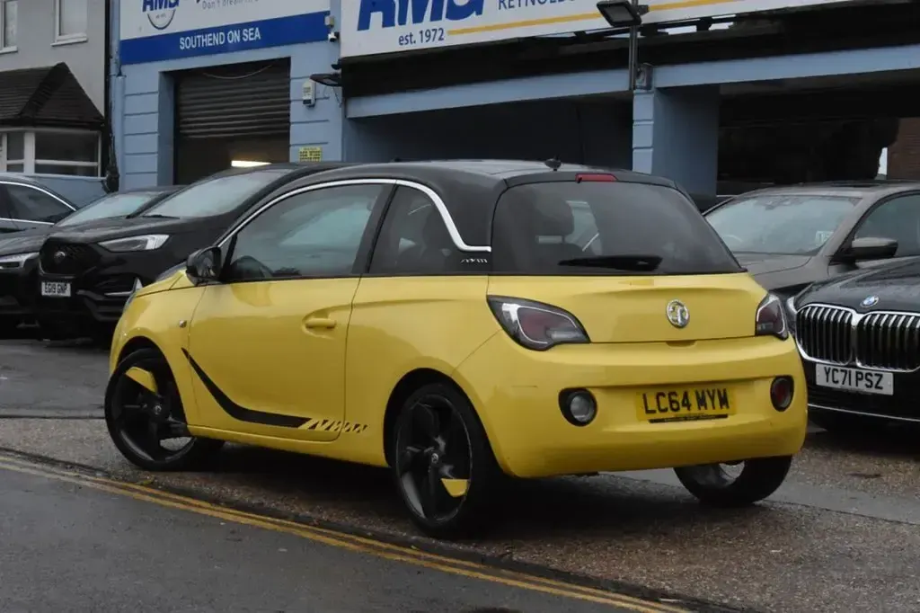 Used Vauxhall Adam Slam 100 HP (73 kW) 2014 Yellow Hatchback