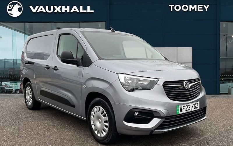 Used Vauxhall Combo Sportive 100 kW (136 HP) 2022 MPV