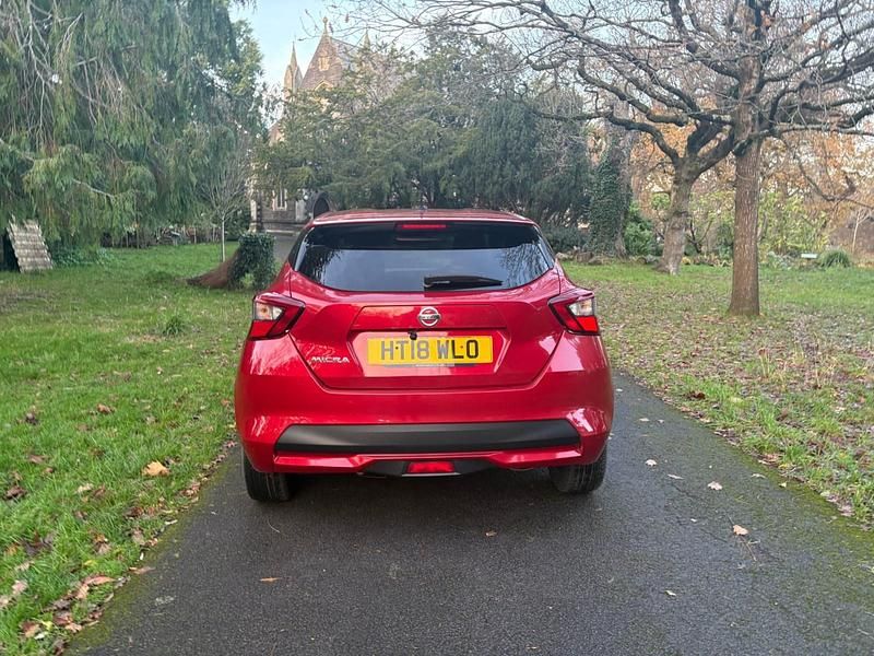 Used Nissan Micra N-Connecta 90 HP (66 kW) 2018 Red Hatchback