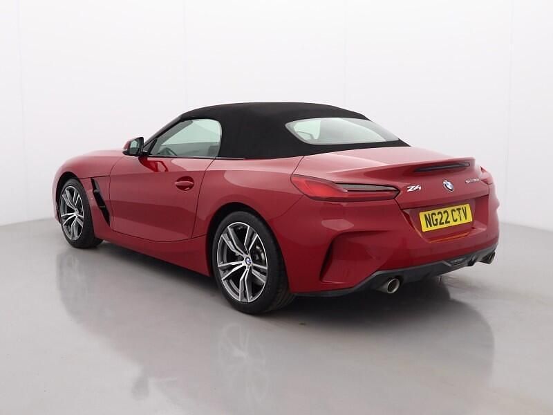 Used BMW Z4 M Sport 194 HP (142 kW) 2022 Red Cabriolet