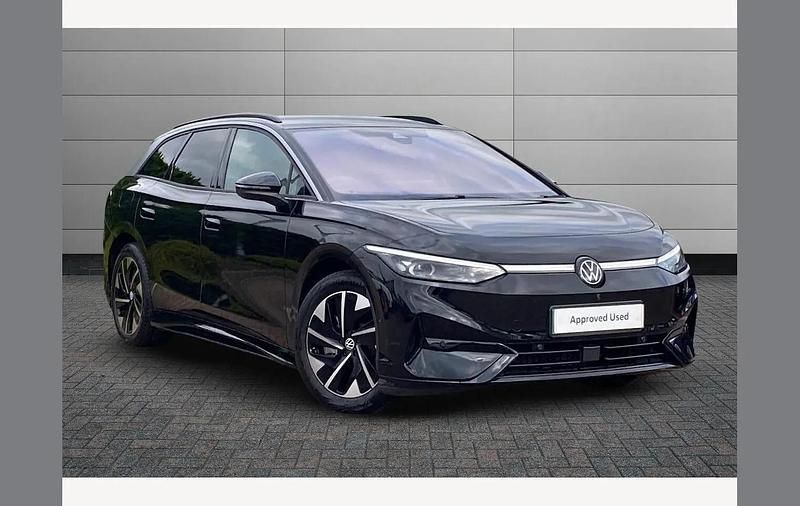 Black Used 2024 VW ID.7 Pro Sedan | £37,395 (Expensive) - Image 1/4