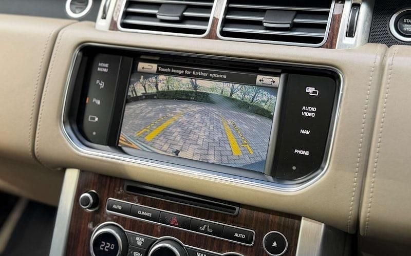 Used Land Rover Range Rover Autobiography 340 HP (250 kW) 2015 Brown SUV