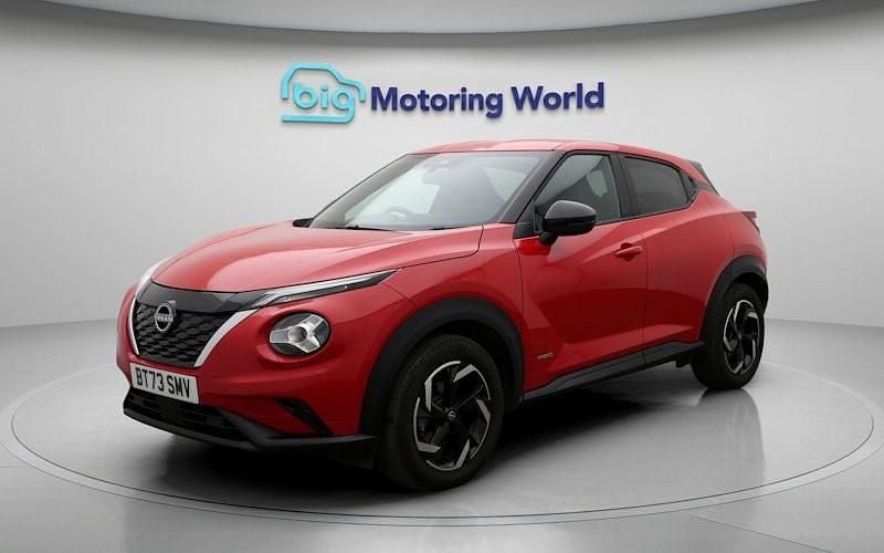Used Nissan Juke N-Connecta 143 HP (105 kW) 2023 Red SUV