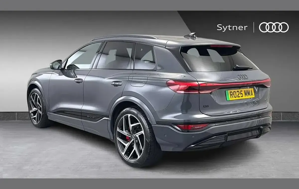 Used Audi Q6 e-tron Advanced 284 kW (387 HP) 2025 Grey SUV