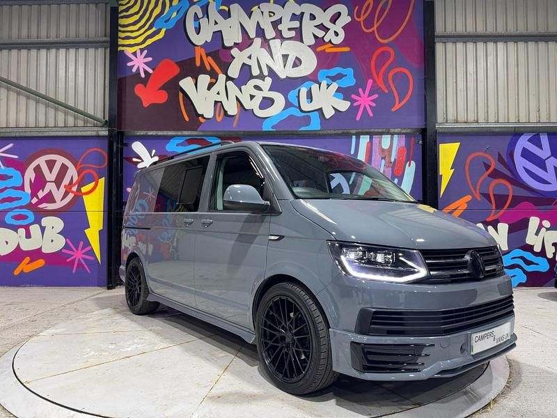 Begagnad VW Transporter 2016 Grå Van