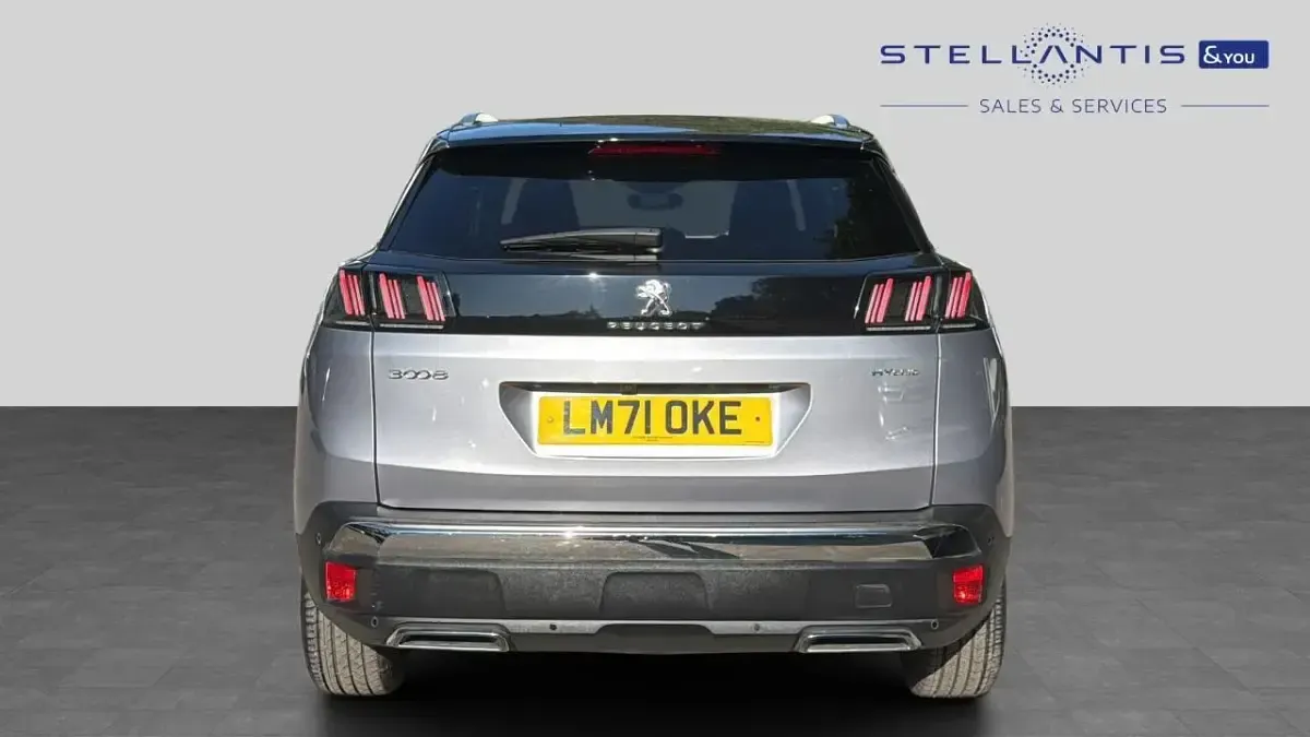 Used Peugeot 3008 GT 222 HP (163 kW) 2021 Grey SUV