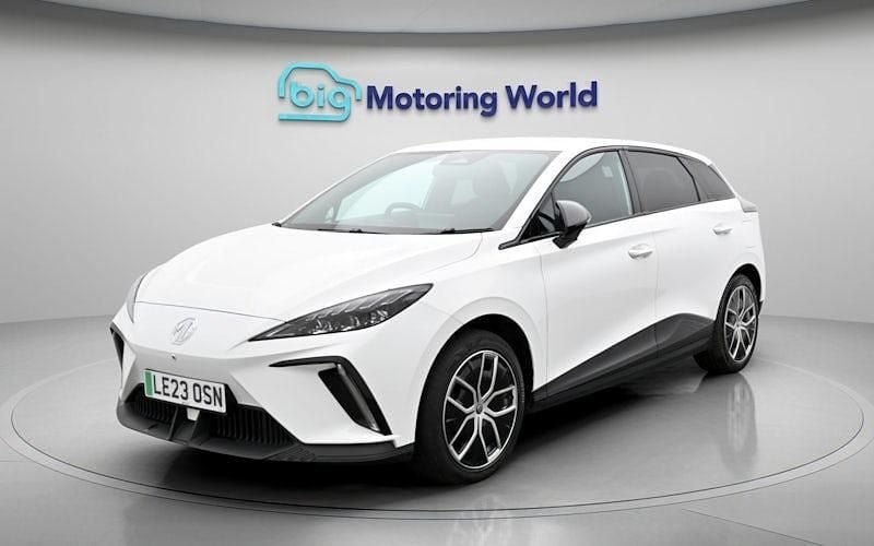 Used MG MG4 EV Trophy 150 kW (204 HP) 2025 Hatchback