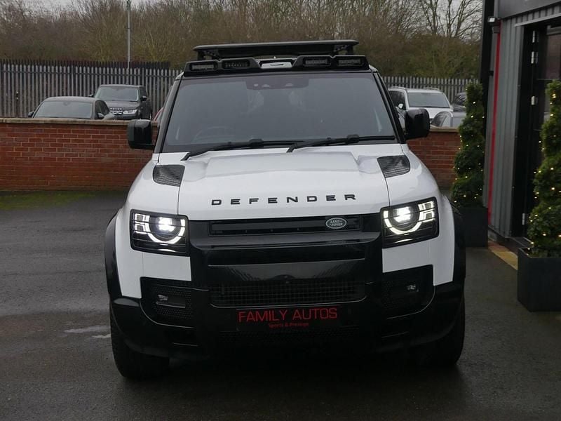 Used Land Rover Defender HSE Dynamic 2025 White SUV