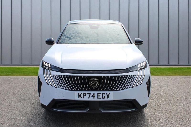 White Used 2024 Peugeot 3008 GT SUV | £31,169 - Image 1/4