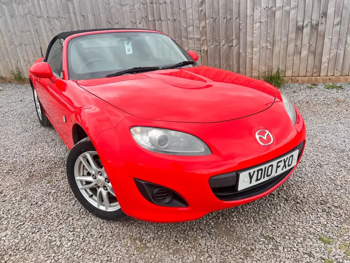 Begagnad Mazda MX5 160 HK (117 kW) 2010 Röd Cab