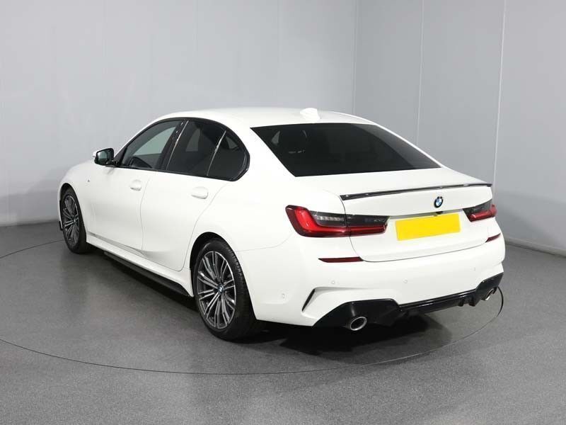 Used BMW 320 M Sport 192 HP (141 kW) 2022 White Sedan