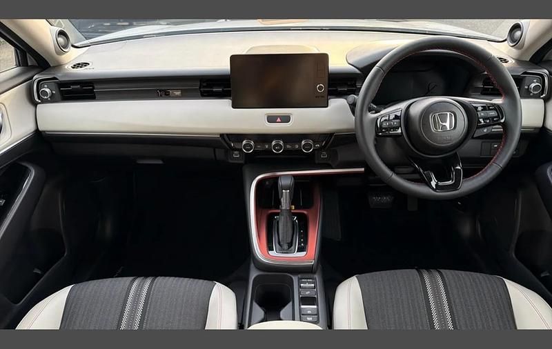 New Honda HR-V Advance 128 HP (94 kW) 2025 White SUV