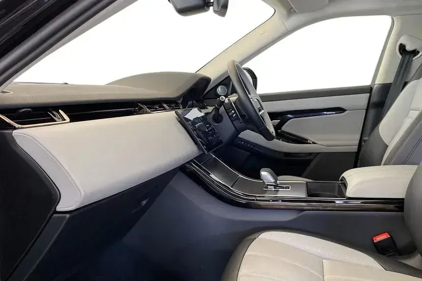 Used Land Rover Range Rover evoque HSE Dynamic 201 HP (147 kW) 2024 Black SUV