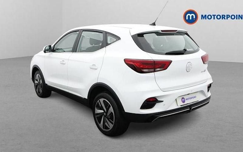 Used MG ZS SE 114 kW (156 HP) 2023 White Sedan
