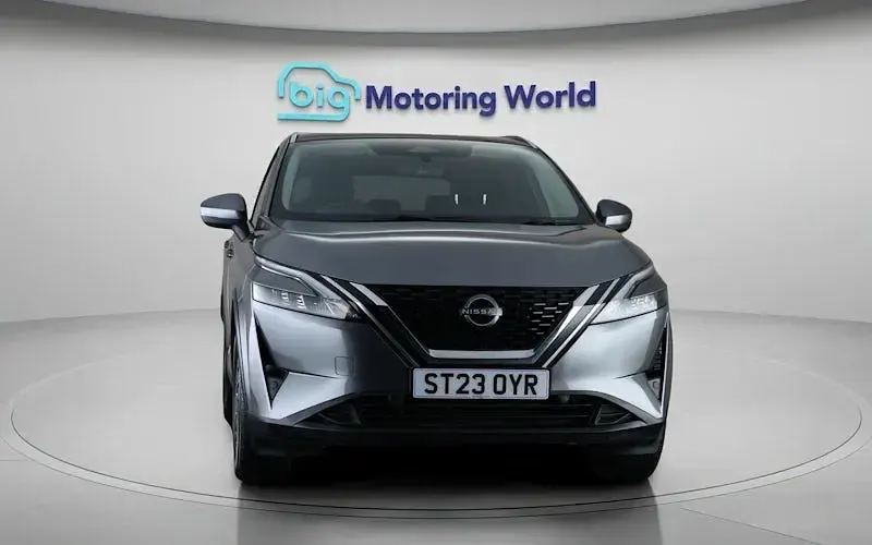 Used Nissan Qashqai Acenta Premium 140 HP (102 kW) 2023 Grey SUV