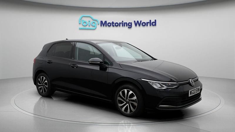 Used 2022 VW Golf VIII Active | £20,400 (Fair price) - Image 1/4