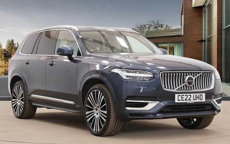 Blue Used 2022 Volvo XC90 Inscription SUV | £44,591 (A bit pricey) - Image 1/4