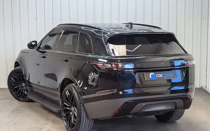 Used Land Rover Range Rover Velar HSE Dynamic 241 HP (177 kW) 2019 Black SUV