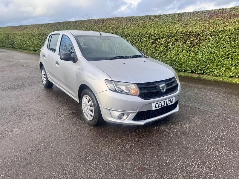 Used Dacia Sandero Ambiance 2013 Silver Hatchback