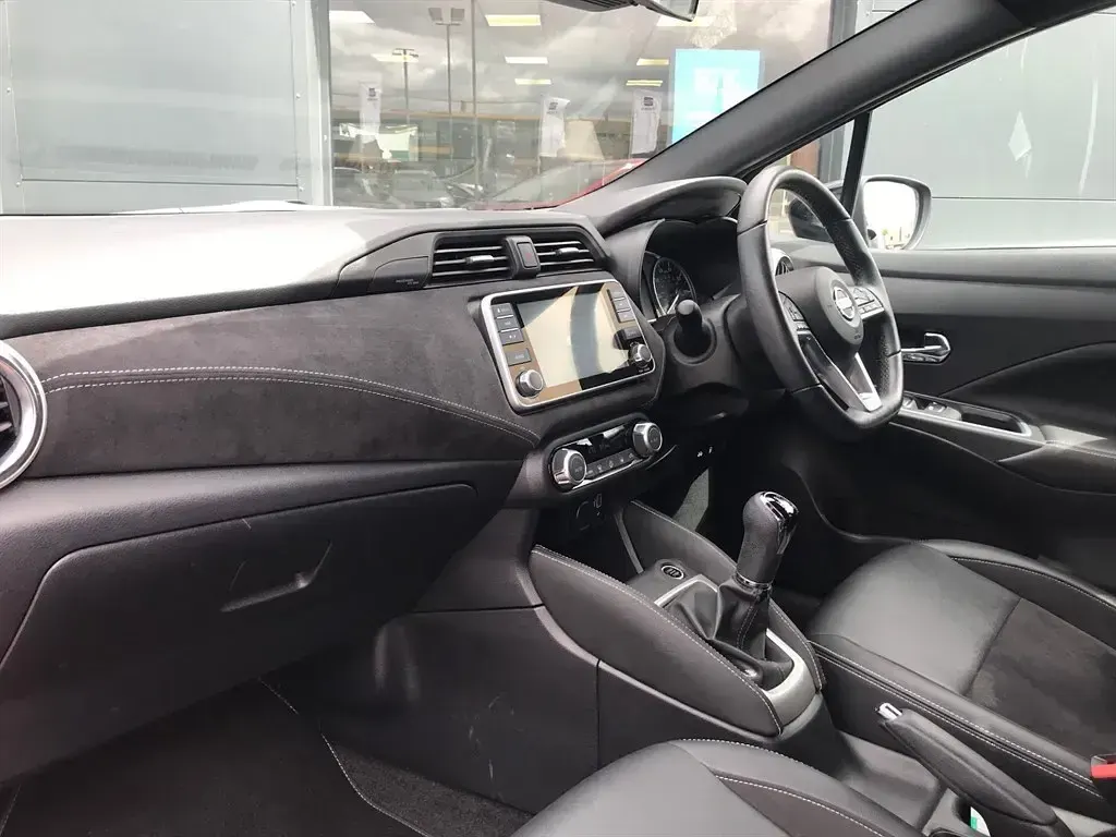 Usado Nissan Micra S 92 HP (67 kW) 2021 Vermelho Citadino