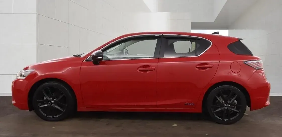 Used Lexus CT200h Sport Line 2016 Red/black Hatchback