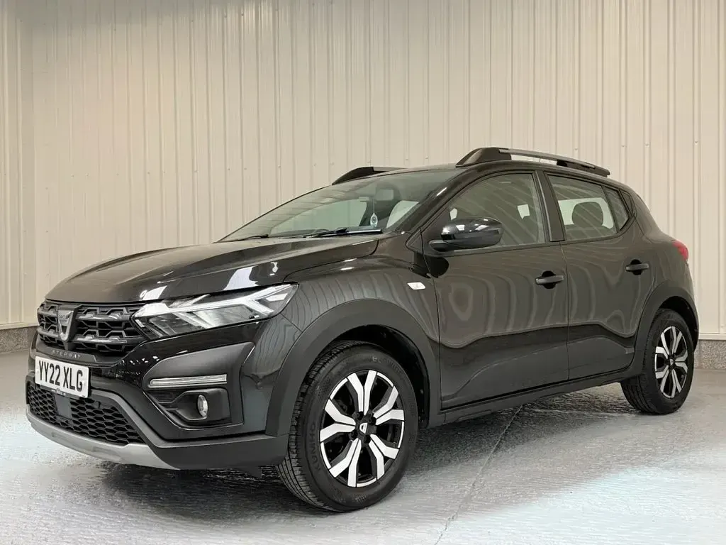 Begagnad Dacia Sandero Prestige 100 HK (73 kW) 2022 Svart Halvkombi