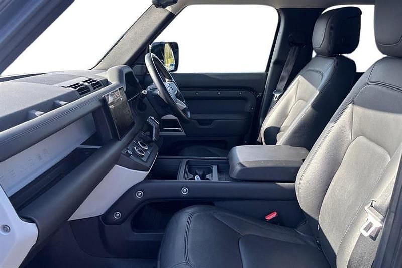 Used Land Rover Defender HSE 249 HP (183 kW) 2023 Black SUV