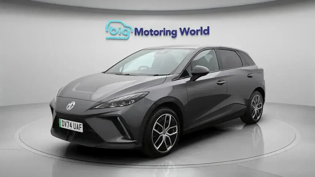 Used MG MG4 EV Trophy 319 kW (435 HP) 2024 Grey Hatchback
