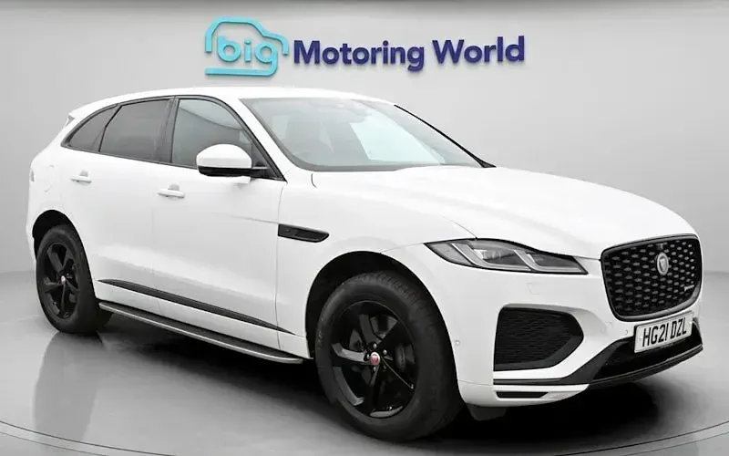 Usado Jaguar F-Pace R-Dynamic 300 HP (220 kW) 2020 SUV