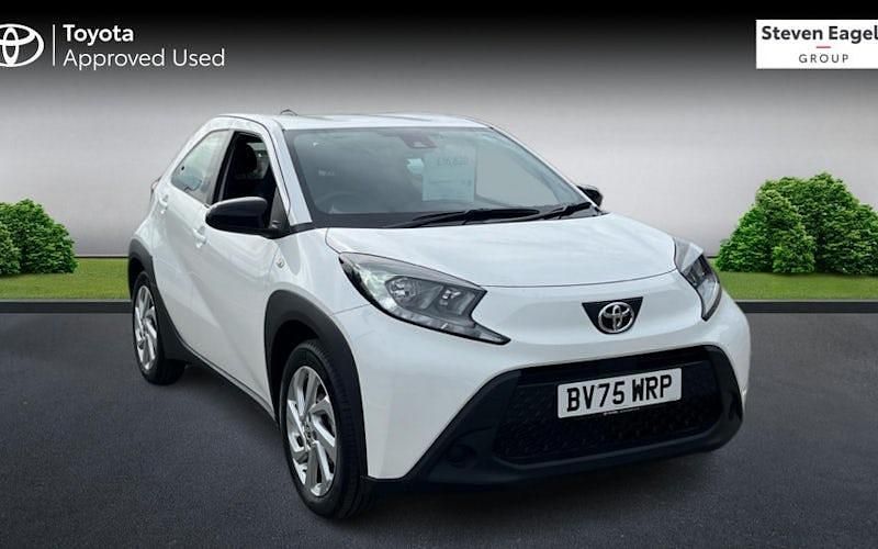 Used Toyota Aygo X PURE 72 HP (52 kW) 2025 SUV