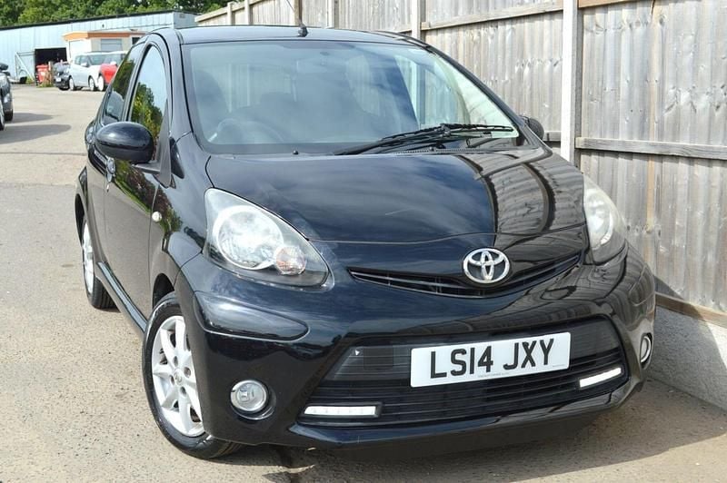 Black Used 2014 Toyota Aygo Hatchback | £6,449 (Super price) - Image 1/4