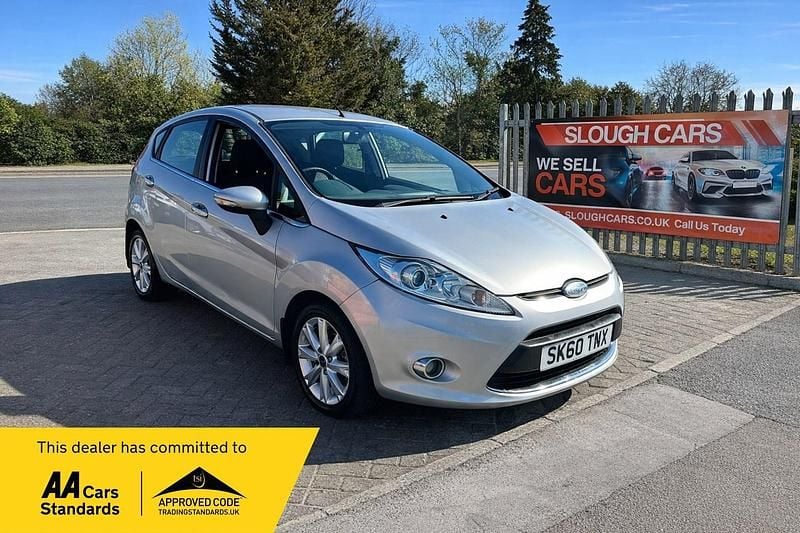 Used Ford Fiesta Zetec 96 HP (70 kW) 2010 Silver Hatchback