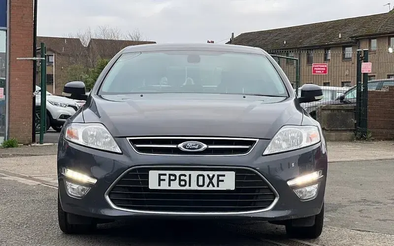 Used Ford Mondeo Titanium 116 HP (85 kW) 2012 Grey Hatchback