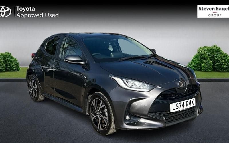 Used Toyota Yaris Hybrid Design 116 HP (85 kW) 2026 Hatchback