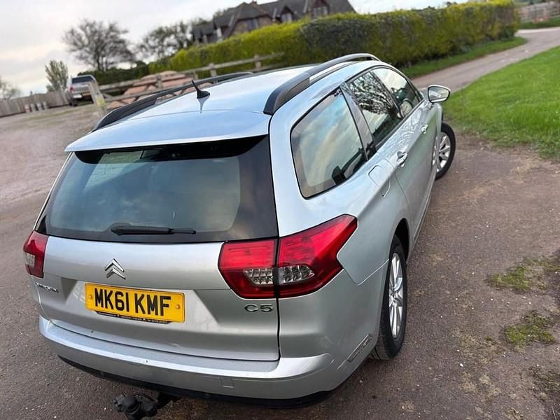 Used Citroën C5 VTR Sport 110 HP (80 kW) 2011 Silver Estate