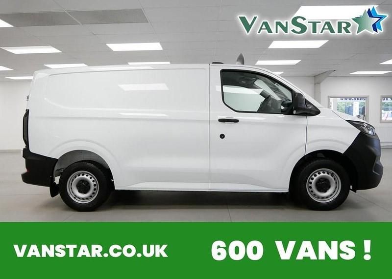 White Used 2024 Ford Transit Custom | £22,789 (A bit pricey) - Image 1/4