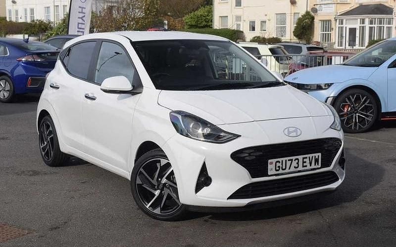 Used 2023 Hyundai i10 Premium Hatchback | £15,495 (A bit pricey) - Image 1/4
