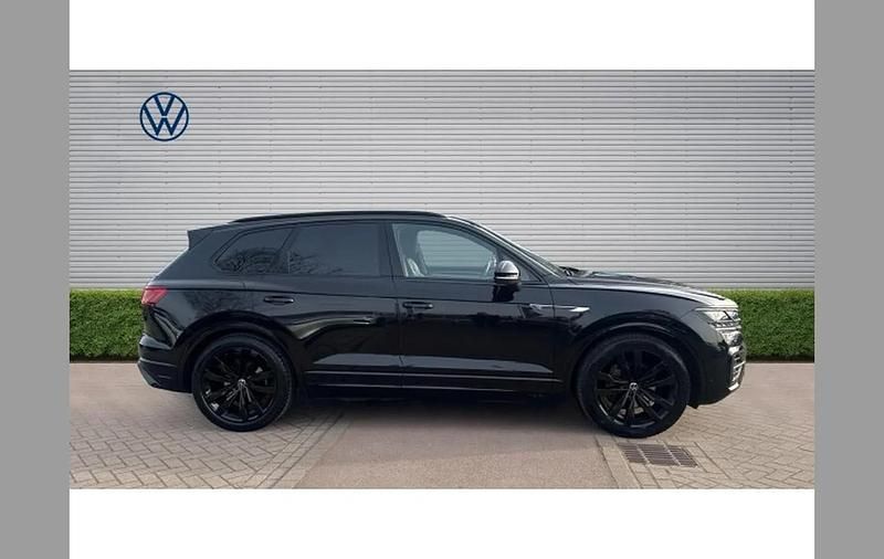 Used VW Touareg Black Edition 286 HP (210 kW) 2023 Black SUV