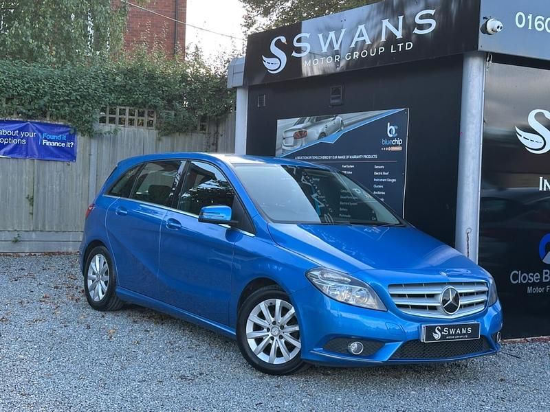 Blue Used 2014 Mercedes B180 SE MPV | £5,995 (Good price) - Image 1/3