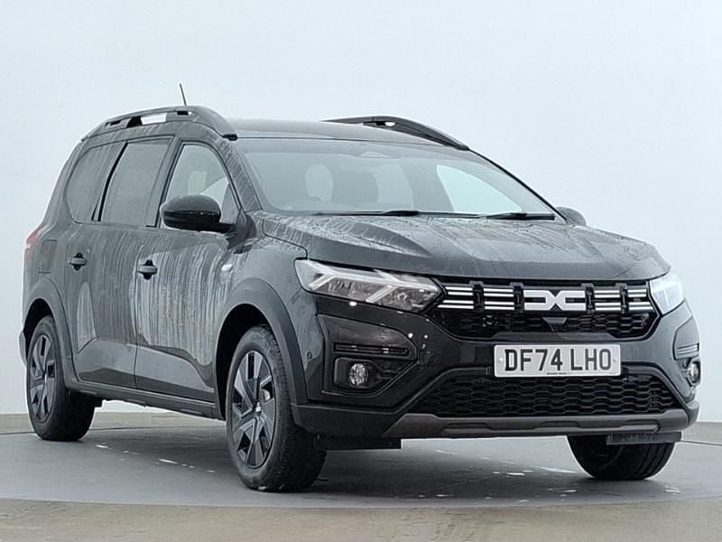 Used Dacia Jogger Expression 140 HP (102 kW) 2024 Black MPV
