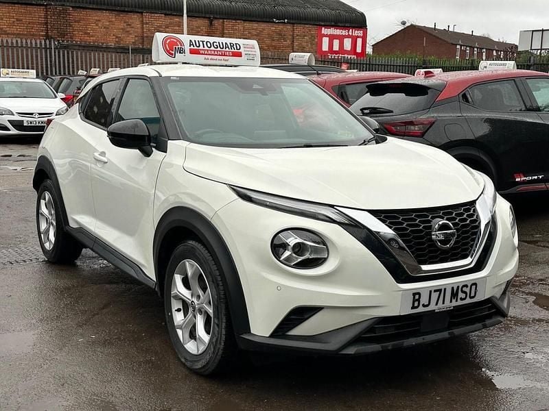 Used Nissan Juke N-Connecta 2021 White SUV