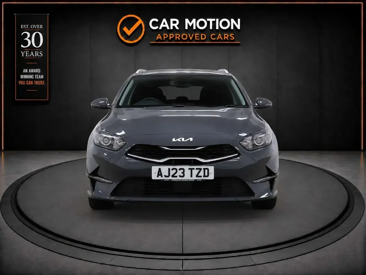 Used Kia Ceed 2023 Grey Hatchback