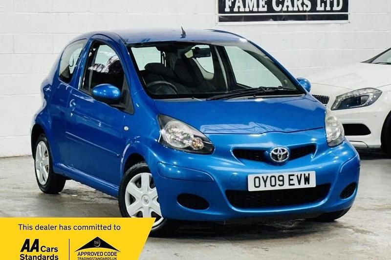 Usado Toyota Aygo 2009 Azul Citadino