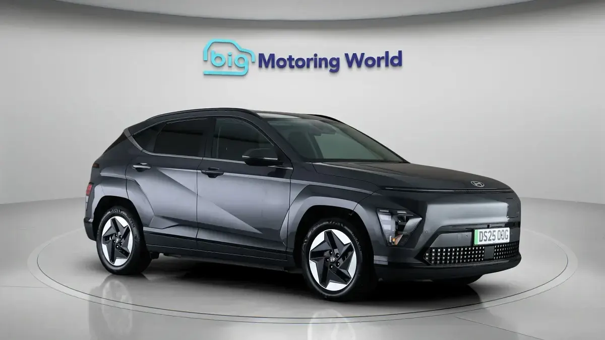 Used Hyundai Kona Advanced 114 kW (156 HP) 2025 SUV