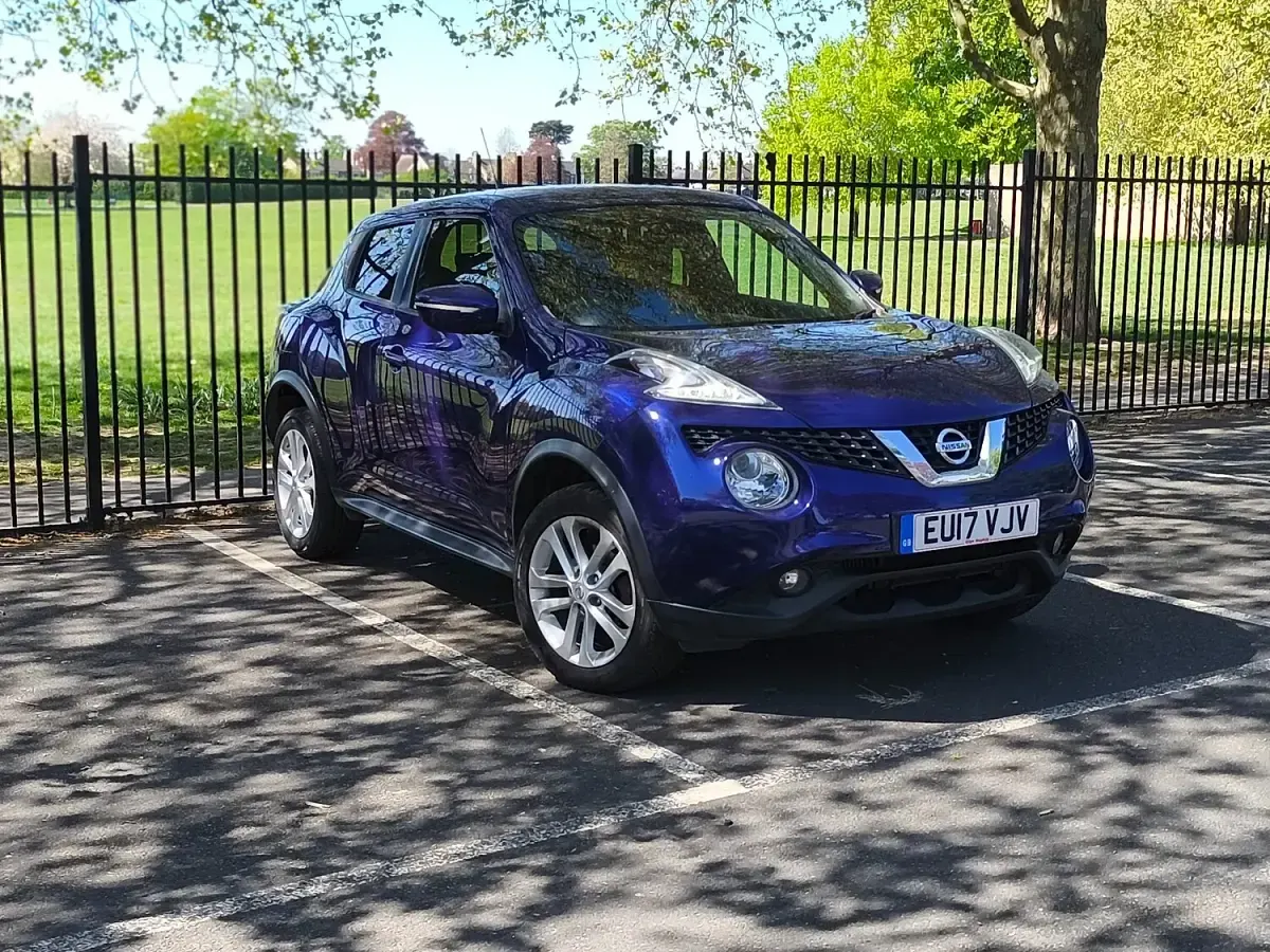 Used Nissan Juke N-Connecta 110 HP (80 kW) 2017 Blue SUV